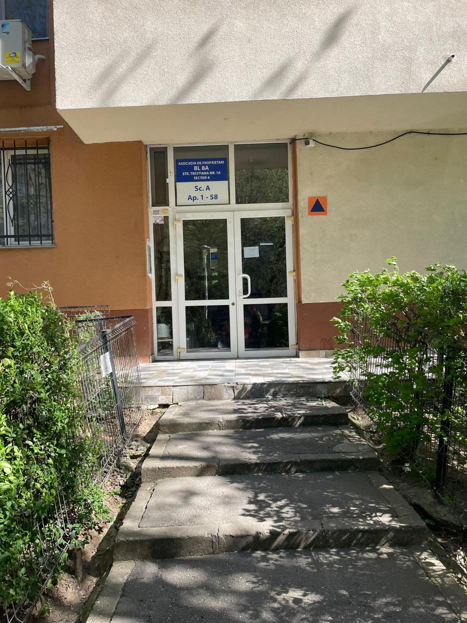 Emm Apartament - 100M Parc Si Metrou Tinererului Bucarest Exterior foto